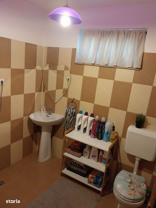 Proprietate versatilă, mobilată, utilată - 260 m² utili + 730 m² curte