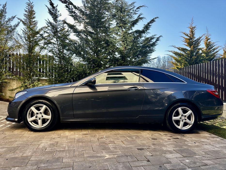 Mercedes Benz E-class coupe e250CDI pre facelift (w207)
