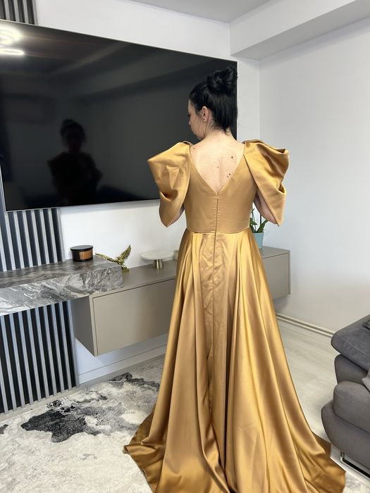 Rochie eleganta de nasa