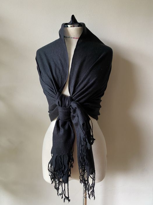 Черен шал G-star Raw от 100 % памук и други