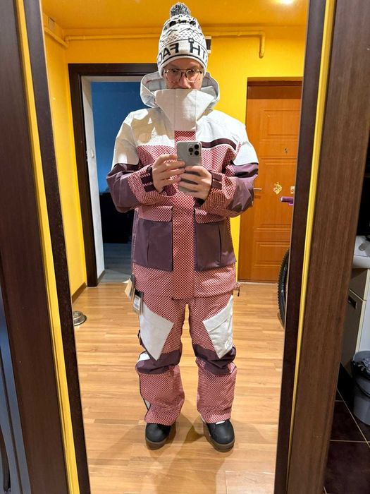 Geaca si pantaloni ski snowboard The North Face a68