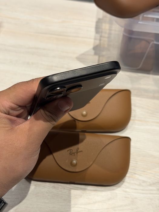 Iphone 17 pro max 1599$ qora limited edition
