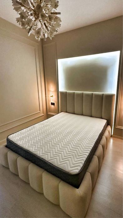 Кровать матрас одинарный двухьярусная мягкая двухспальная и в наличи