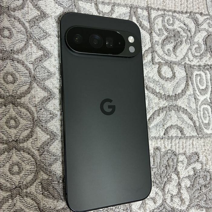 Телефон Google Pixel 10 Pro XL