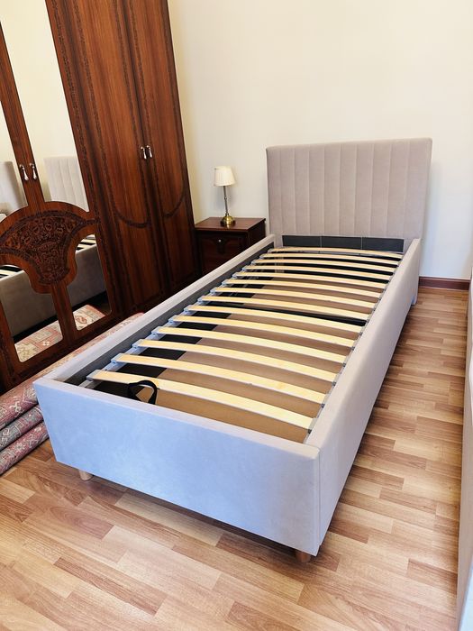 Продам 2 кровати 90*200