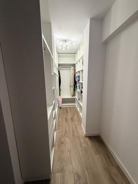 Apartament 4 camere ESQ 2 Village