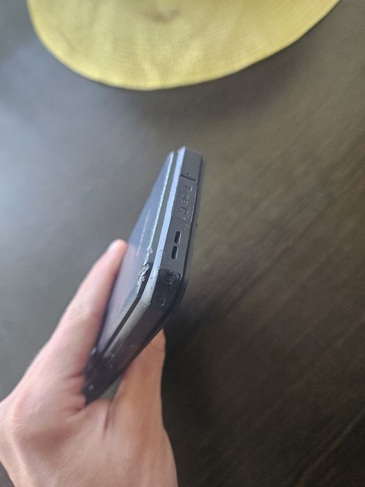 Ouktiel WP39 удароустойчив IP68 телефон с голяма батерия