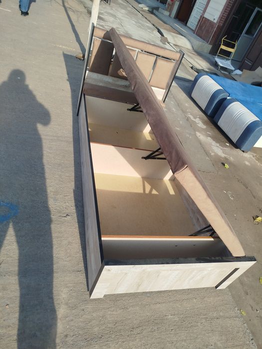 Rossiya LDS dan sifat