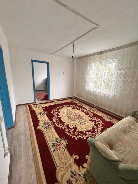 Продам дом и откормочную базу.