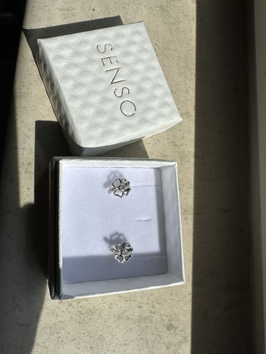 Сребърни обеци детелинки