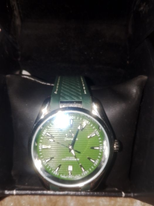 Omega Seamaster Aqua Terra часы