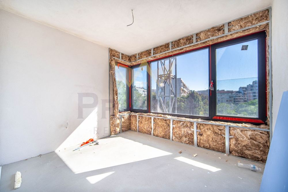 Продава се Тристаен апартамент в Варна, Чайка - 90 кв.м за 2773 €/кв.м - Снимка #6