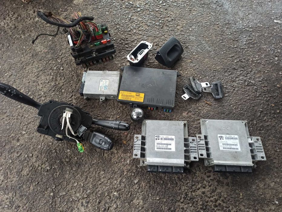 Части за Пежо 406