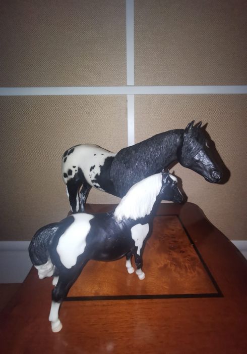 Антикварна колекционерска фигура на кон марка Breyer Reeves USA  2 бр.