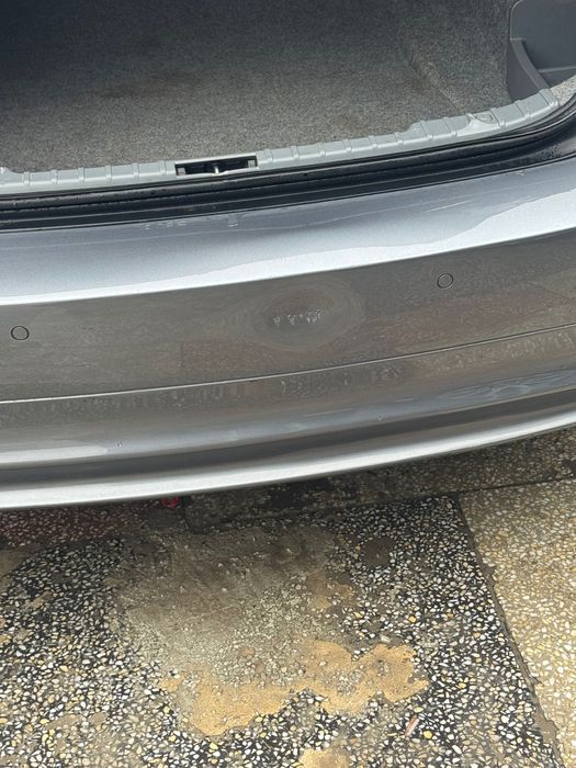 BMW e90 facelift 318i