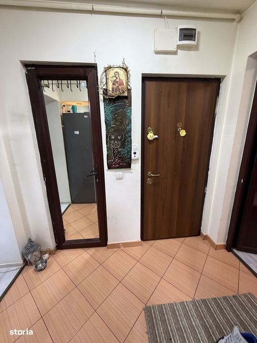 Apartament 3 cam modern complet renovat - mobilat Campina- central