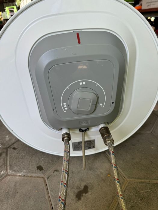 Бойлер Ariston 100 литров