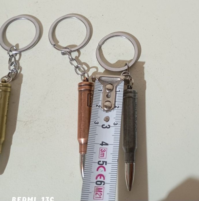 Метални патрони ключодържатели