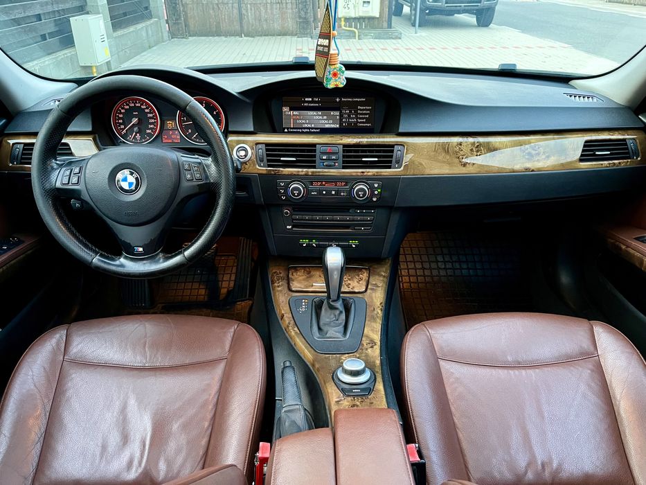 BMW 330d _ 231 CP _ 4X4 _ M57 _ Luxury _ Trapa _ Piele