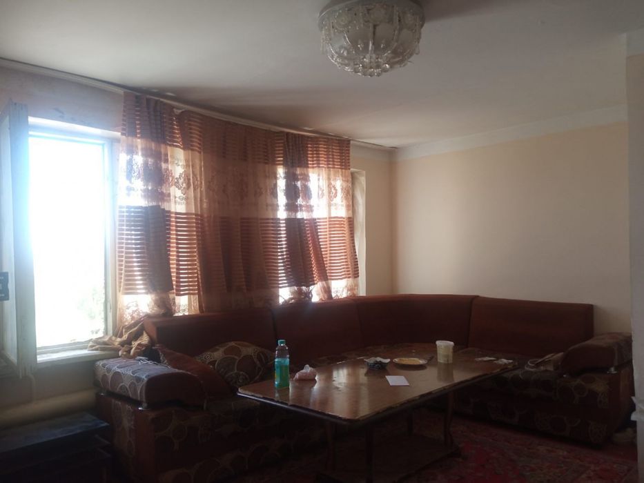 3-комнатная кв в кирпичном доме, ориентир — кафе Шедевр