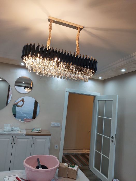 полилей налични  2бр кръгли и 1бр продълговато