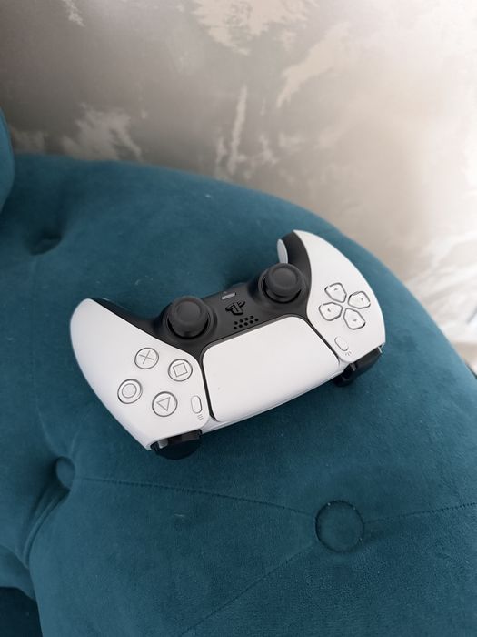 Maneta joystick Ps5 controller playstation 5 , ca nou ( ultimul model )
