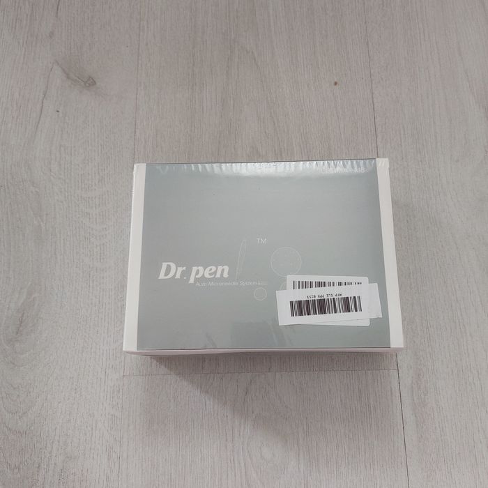 ЧИСТО НОВ Dr. Pen Ultima M8 Wireless (Безжичен) – Пълен Комплект за Микронидлинг