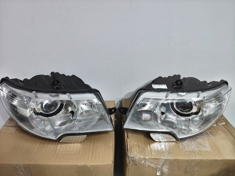 Set Far Faruri Bi-Xenon Adaptiv Skoda Superb 2