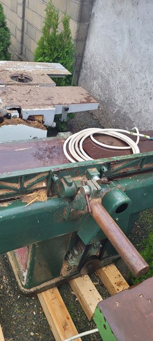 Mașini de rindeluit,fără sicar care s a vândut!