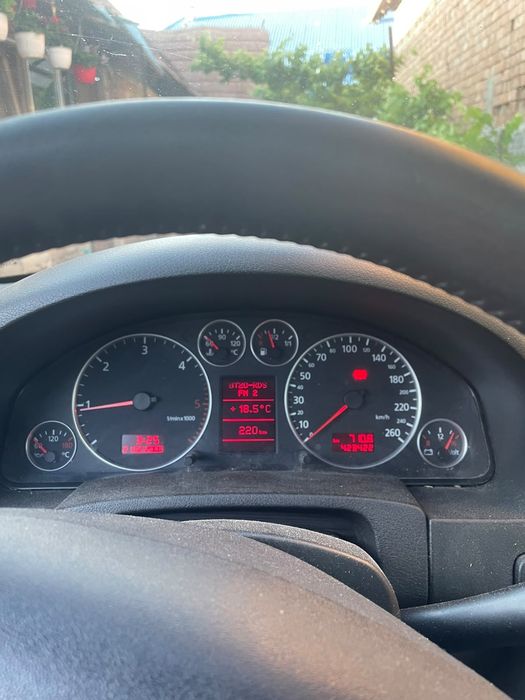 Vând audi A6 C5 ..