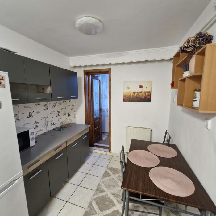 Apartament de inchiriat