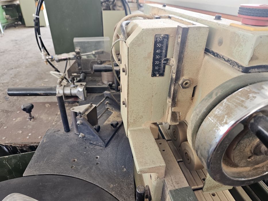 кантираща машина -SCM