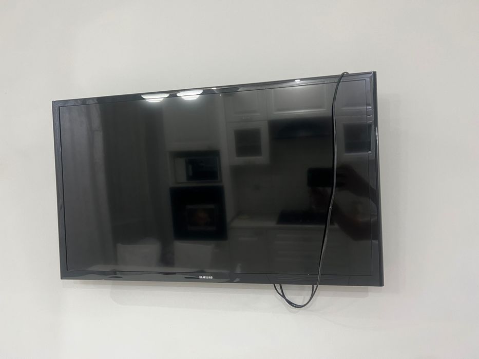 Продам телевизор Samsung