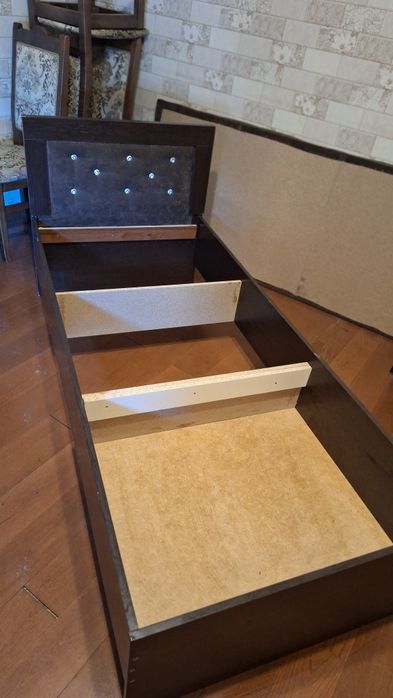 Кровать,в отличном состоянии!