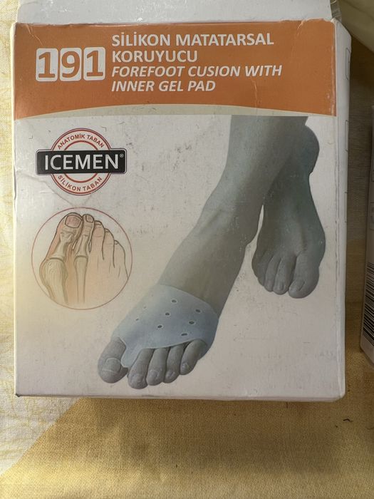 Лечебные  ортопедические.стельки для пяточных шпор