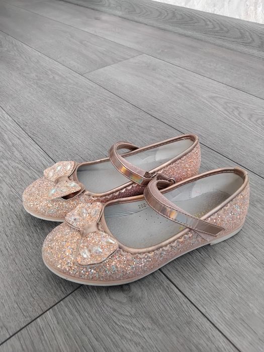 Срочно в отличном сост и НОВЫЕ продам