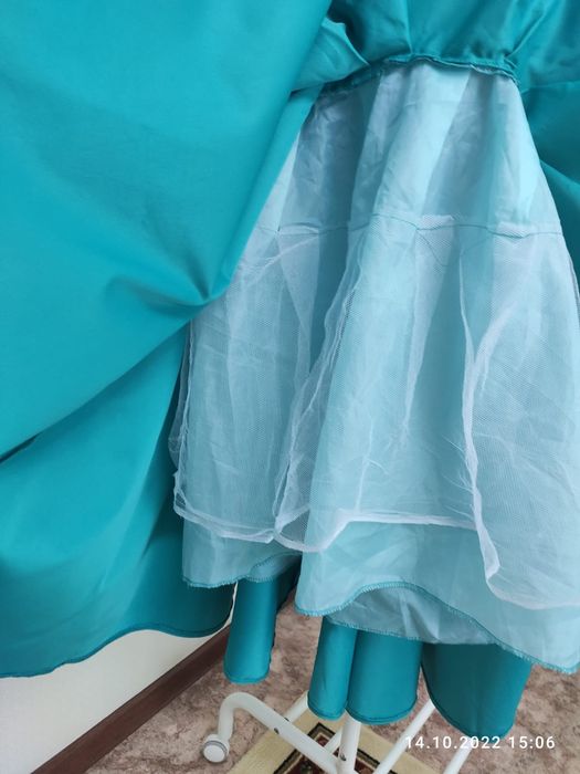 Продам  платье за  5 000