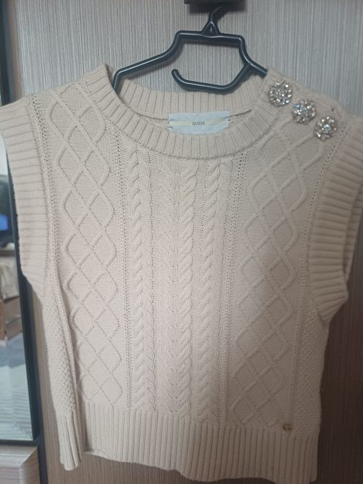 Жилетка Guess S размер