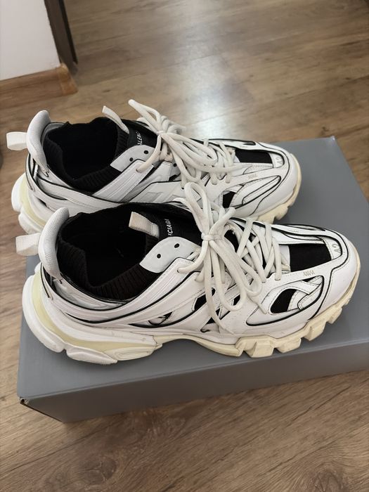 Balenciaga Track