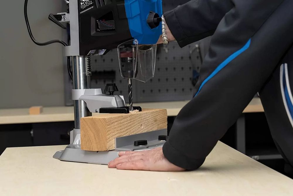 Настолна бормашина  -Scheppach DP60