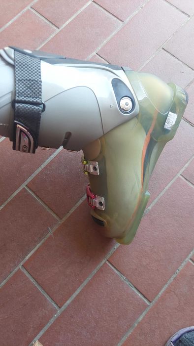 Clapari pentru schiuri