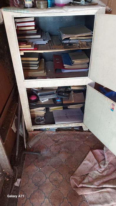 Продам сейф в хорошем состоянии.