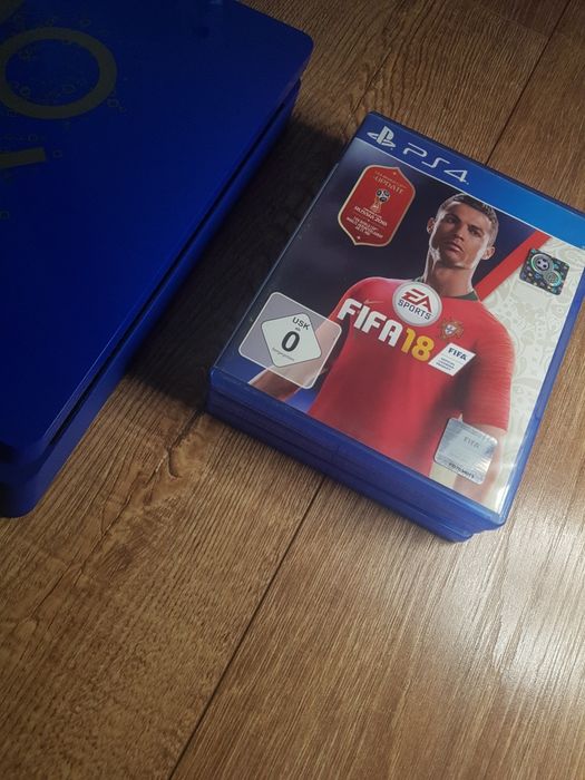 Play Station 4 slim limited edition 500GB