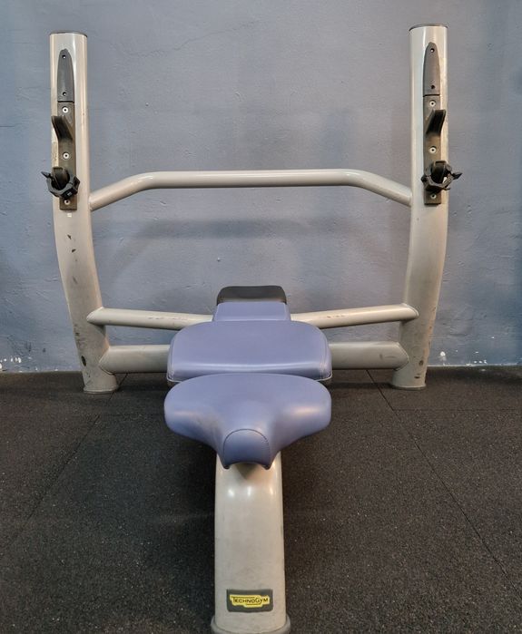 Banca Orizontala Technogym
