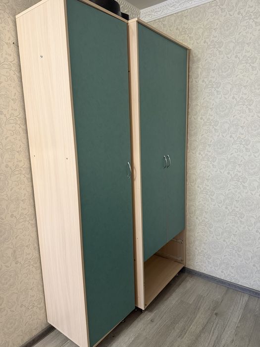 Отдам шкаф даром.