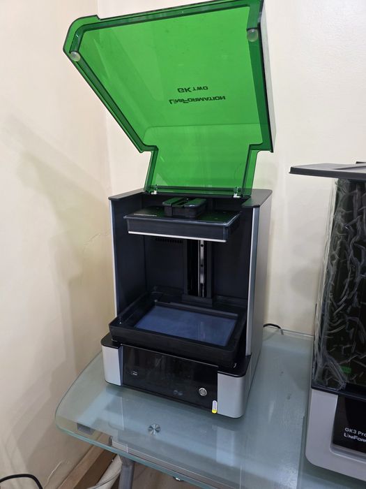 Продам 3д принтер  Uniformation gt two