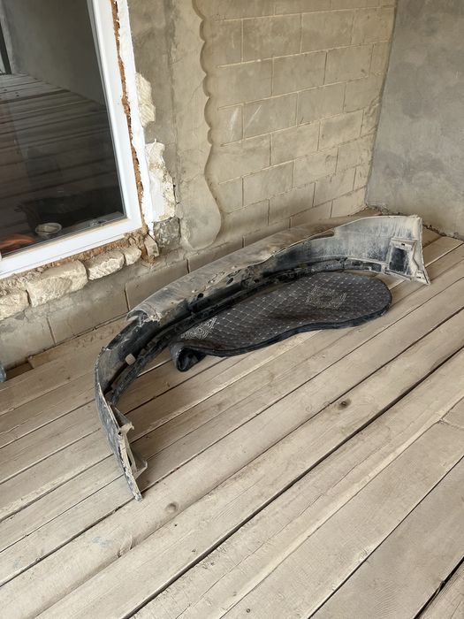 Передний бампер audi a8 d2