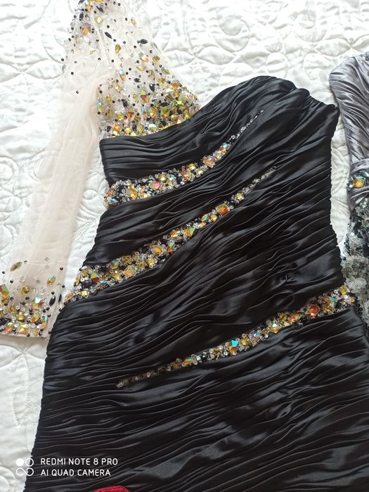 Шикарные платья стразы