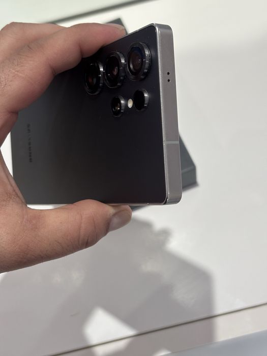 Samsung s25 ultra 256GB-кото нов