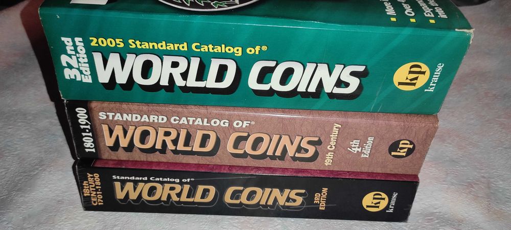 3 cataloage monede WORLD COINS